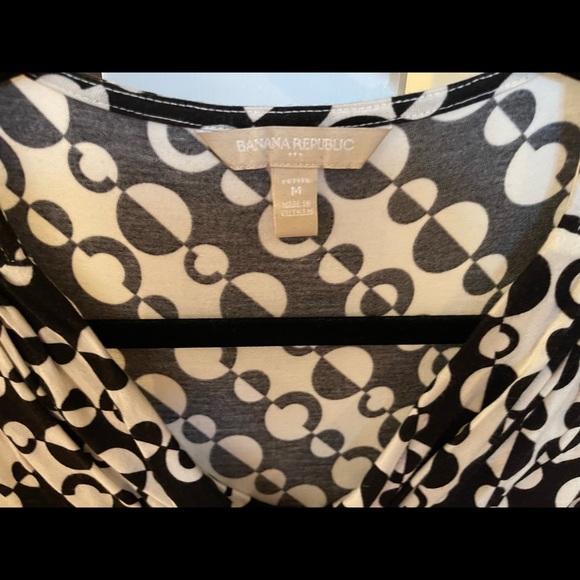 Banana Republic Size M Luxe Tank - Picture 4 of 7